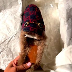 Gucci fur shoes